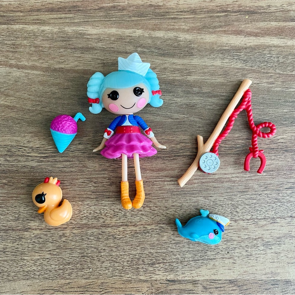 LaLaLoopsy “Marina Anchors” mini doll and accessories